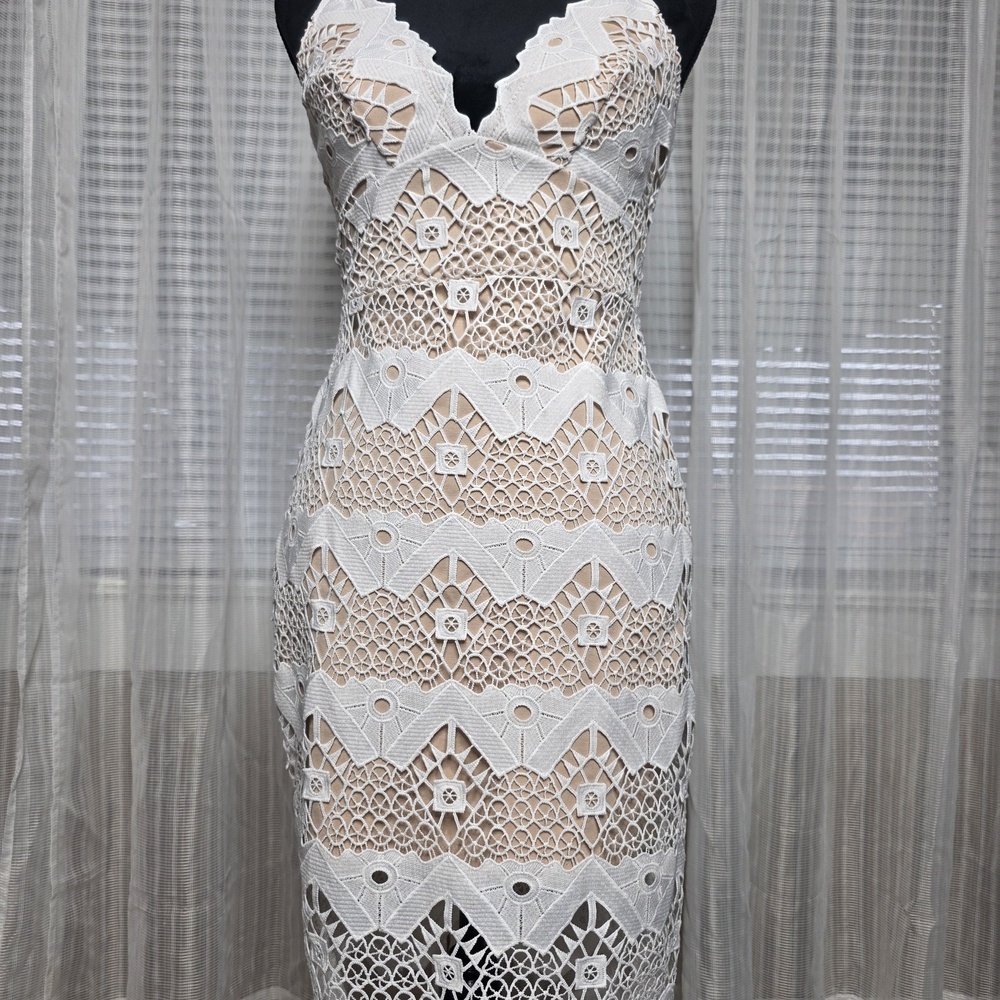 Lulus Women's White Lace Midi Bodycon Cream Dress with Nude Lining